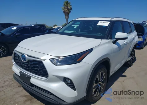 2024 Toyota Highlander Hybrid Xle z USA, uszkodzony, nr VIN 5TDKBRCH1RS635795